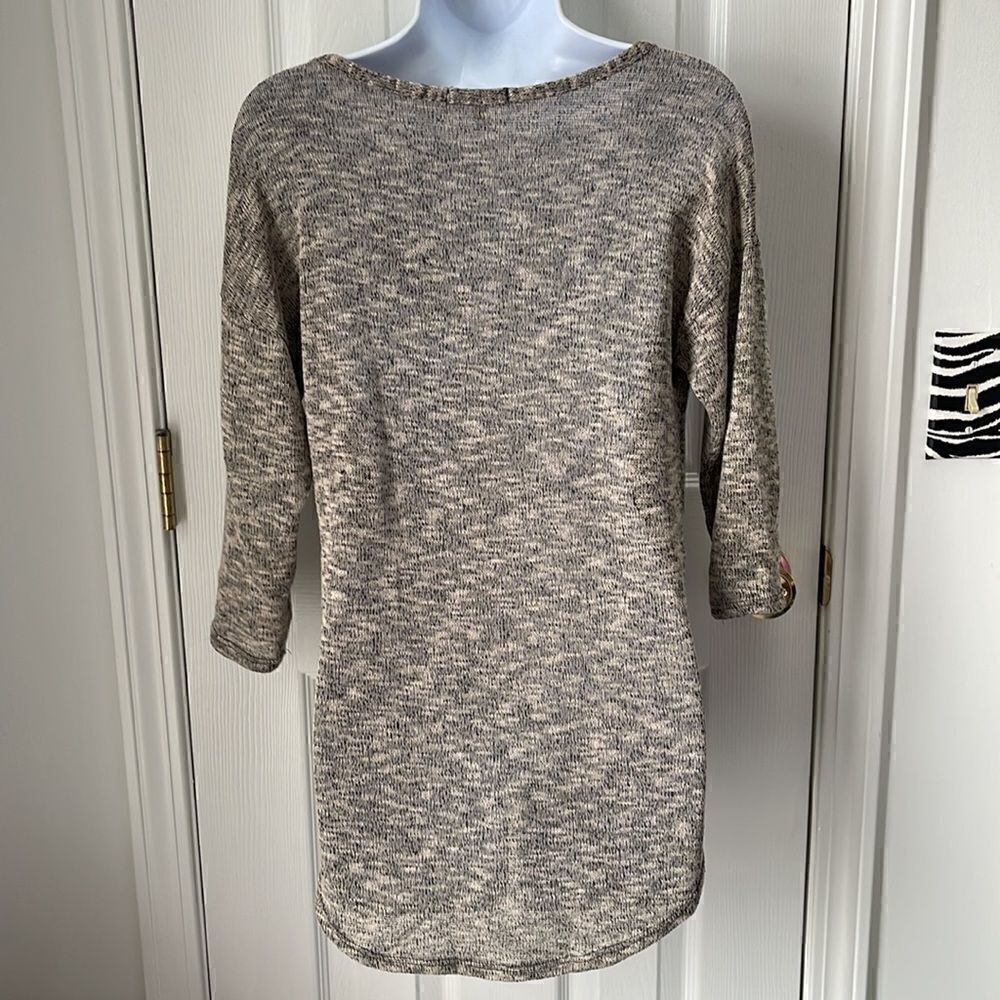 Studded sweater - Picture 3 of 3